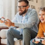 बच्चों के लिए ऑनलाइन गेमिंग के खतरे: माता-पिता को क्या जानना चाहिए