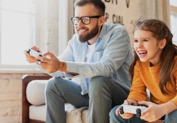 बच्चों के लिए ऑनलाइन गेमिंग के खतरे: माता-पिता को क्या जानना चाहिए