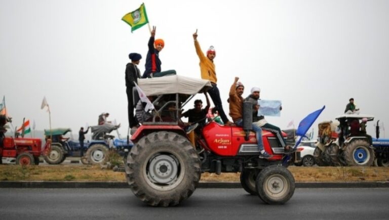 भारत की कृषि संकट: किसान क्यों कर रहे हैं अमेरिका व्यापार समझौते का विरोध और नए कानूनों की जरूरत